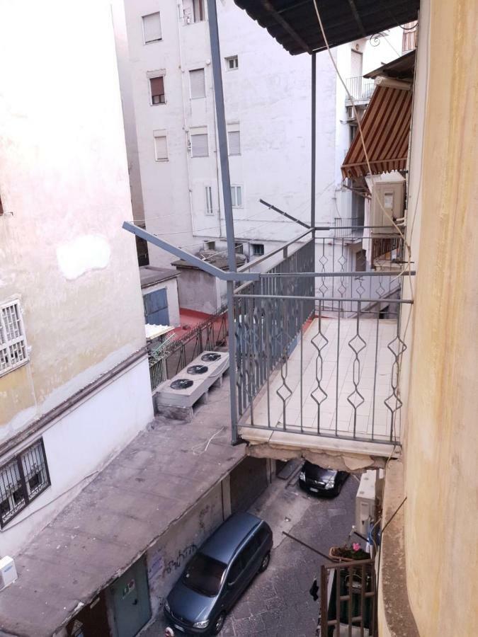 Nanas Apartment Napoli Bagian luar foto