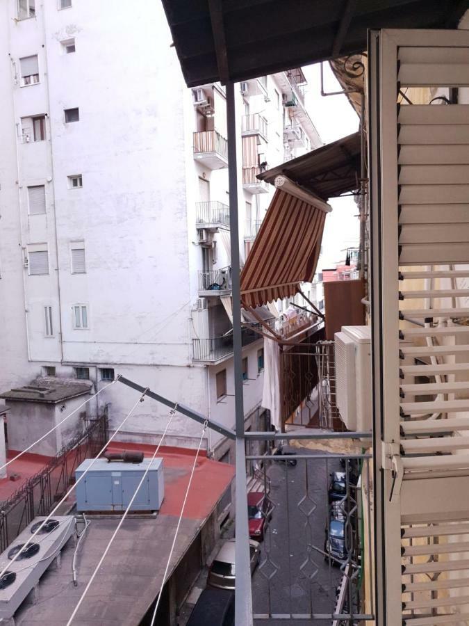 Nanas Apartment Napoli Bagian luar foto